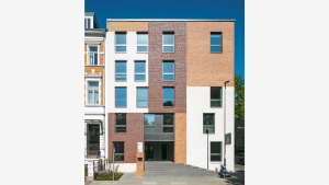 Architekt Bonn Studierendenwohnheim Kaiserstraße - 70 Apartments für Studierende in der Bonner Südstadt fertiggestellt. Koenigs Rütter Architekten Bonn.